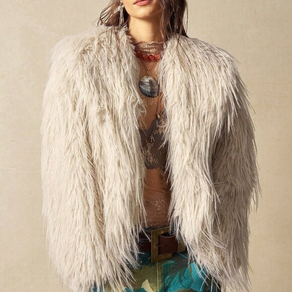 Biege Women's Boho Faux Fur Long Sleeve Jacket - Picture 10 of 10